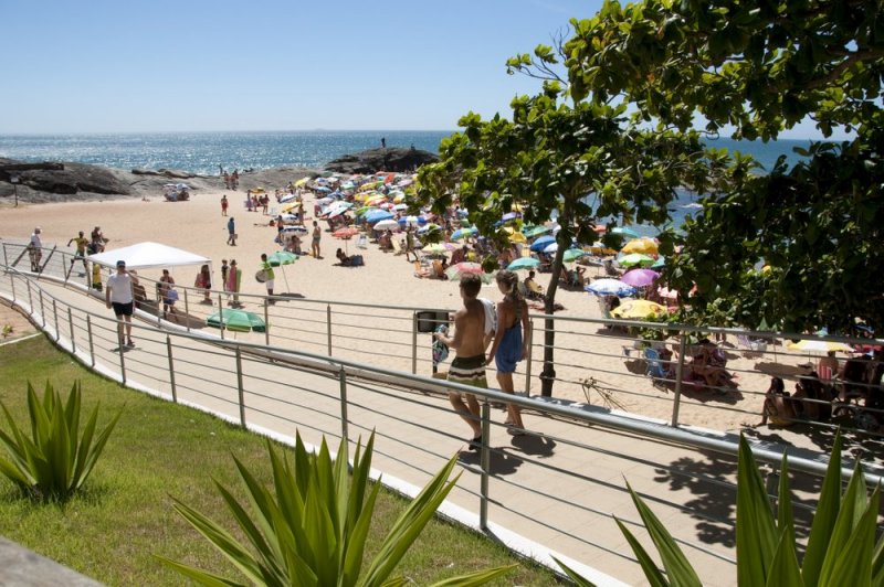 Praia dos Namorados